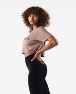 klær T442207 kremaktig beige brun core airtech ss crop kvinner Alphalete - Bilde 3